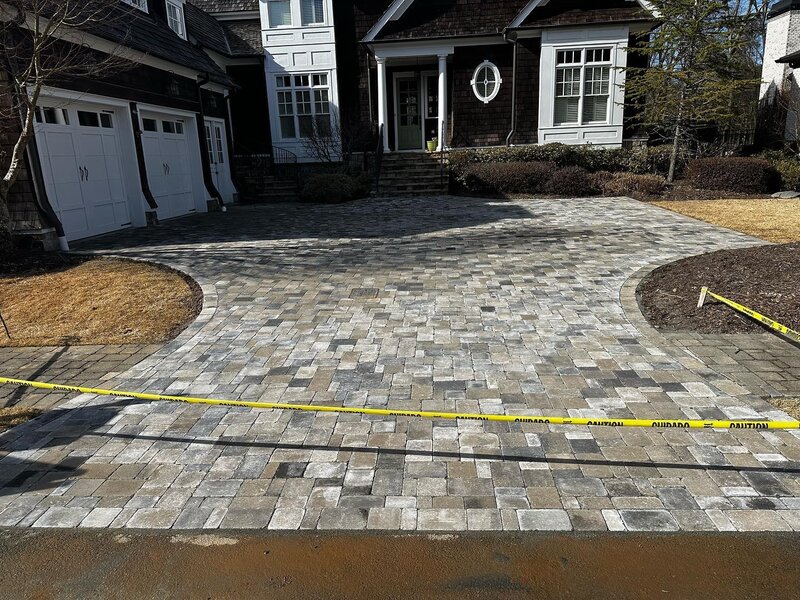 Dublin antique paver driveway
