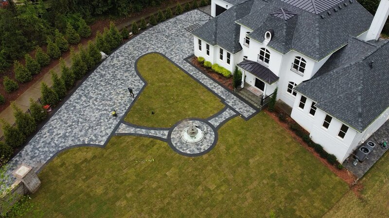 #paverdriveway with double border and turnaround accent.