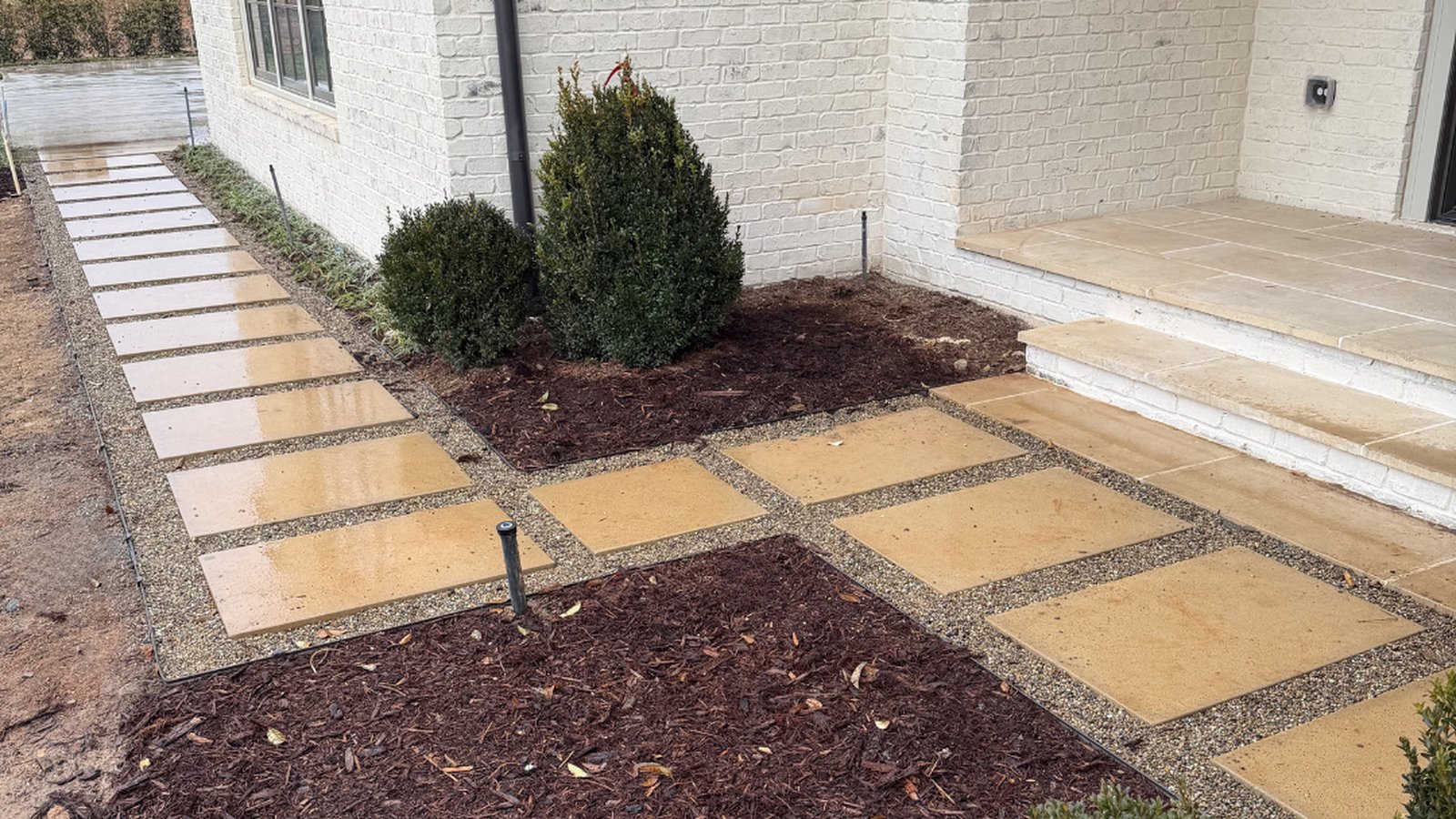 Outdoor Hardscape Pool Deck