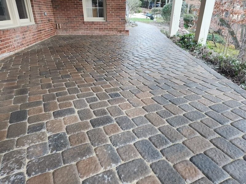 Paver patio with Hessit Dutch cobble in Alpharetta, GA