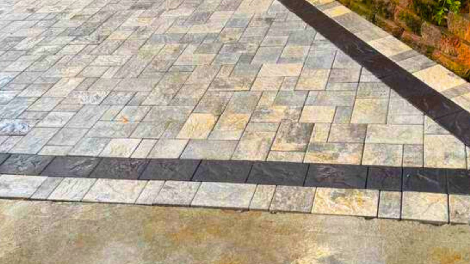 Paver Patio Hardscape
