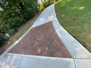 Tucano Stones Concrete driveway and apron