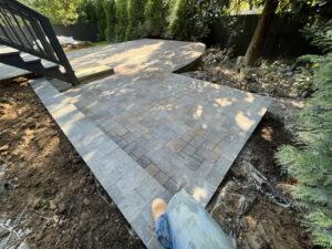 Tucano Stones Paver patio and retaining wall base