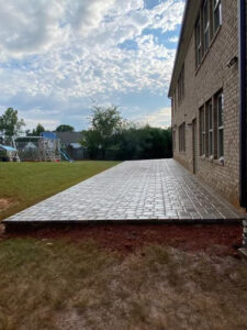 Tucano Stones Paver patio and retaining wall base