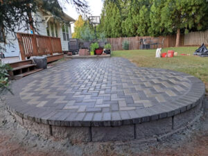 Tucano Stones Paver patio with shades of grey
